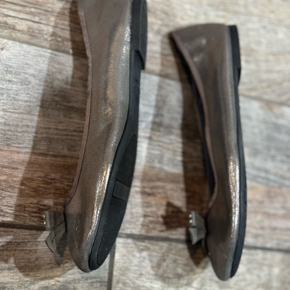 Metallic Flats​ - Picture 8 of 8